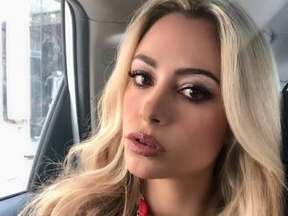 Martina Stella in body infiamma Instagram