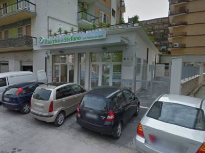 Foggia, bomba contro il centro anziani: è il quinto attentato da inizio anno
