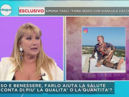 Simona Tagli: "Per Gianluca Vacchi interromperei la mia castità"