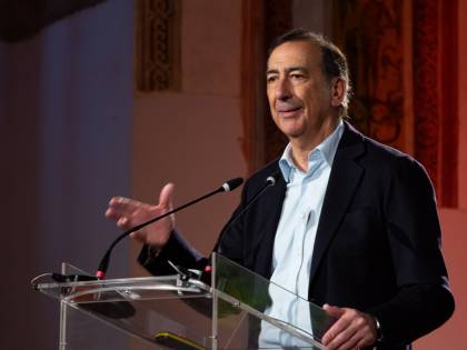 Il sindaco "sogna" già gli Ambrogini. E il centrodestra candida Gallera