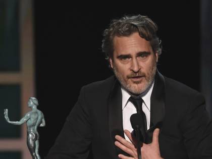 Joaquin Phoenix, le immagini delle premiazioni