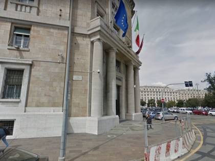88enne strangola la moglie malata e tenta il suicidio