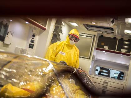 L'ebola non è da sottovalutare. I rischi della nuova epidemia