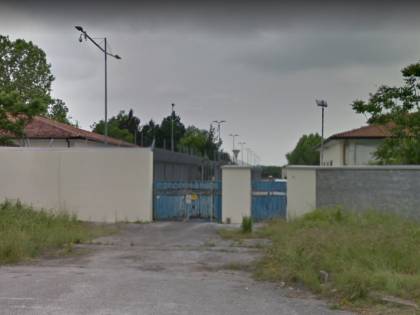 Il magrebino pluripregiudicato: botte alla ex, sequestro del parroco e la rapina con pistola