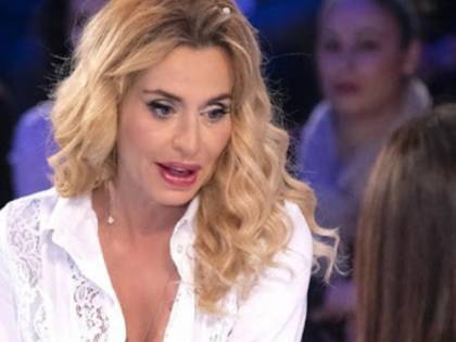 Verissimo, Valeria Marini rivela: "Ecco perché sono stata male"