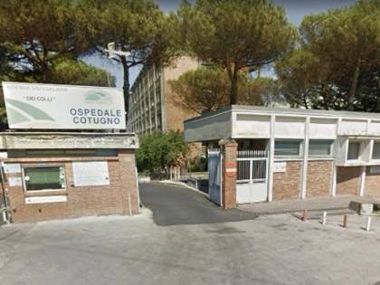 Maestra con la meningite: i genitori sono preoccupati, ma la scuola non chiude