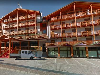Malori in gita scolastica: incubo per 240 studenti