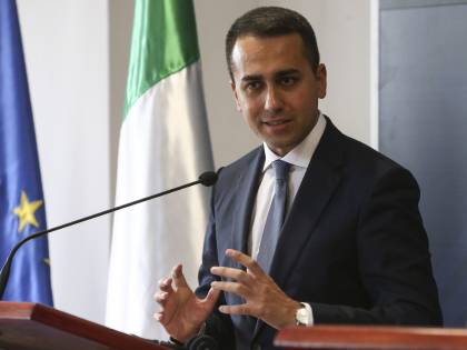 Di Maio vola a Bengasi per incontrare Khalifa Haftar