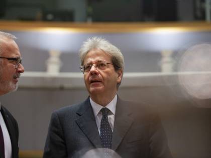 Il fallimento degli "europeisti": così Conte e Pd si sono arresi