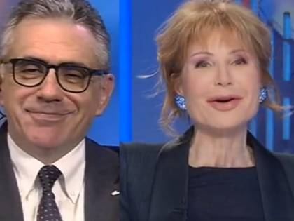 Otto e mezzo, Lilli Gruber tossisce introducendo il virologo: cala il gelo in studio
