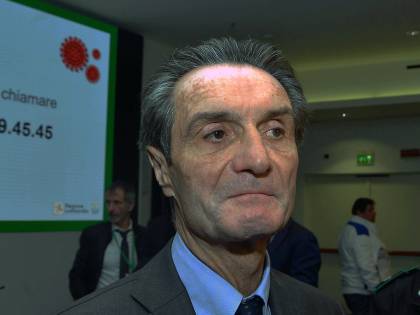 Fontana ai Comuni: "Abbiamo seguito i protocolli dell'Iss"