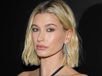 Hailey Baldwin, le foto più sensuali
