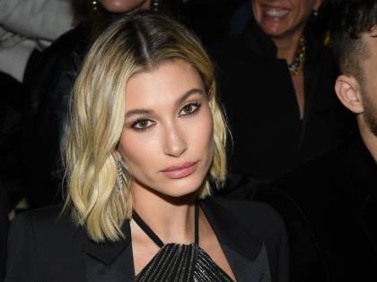 Hailey Baldwin festeggia il compleanno di Justin Bieber