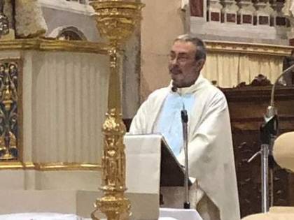 Celebrano Messe nonostante il divieto, sindaci infuriati in Veneto