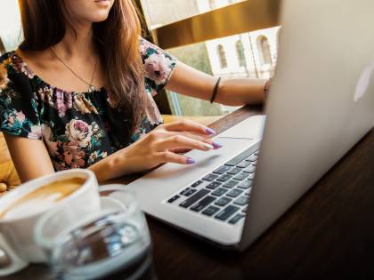 Virus, si laurea su Skype: "Manca sacralità momento"