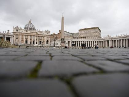 La Cei ora ferma tutto: niente Messe almeno sino al 3 aprile