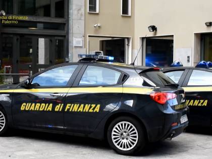 Pistoia, truffava anziani con finte polizze assicurative: arrestato