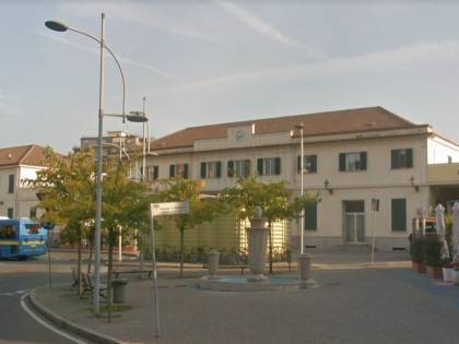 Alessandria, nigeriano aggredisce sul treno donna che lo rimprovera