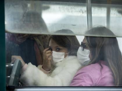 Coronavirus, delegazione cinese a Roma: "Per strada ancora troppe persone"