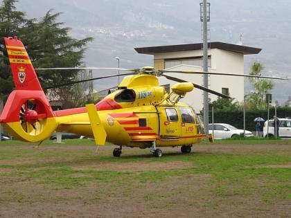 Grosseto, spara in un occhio alla nonna con la pistola al peperoncino