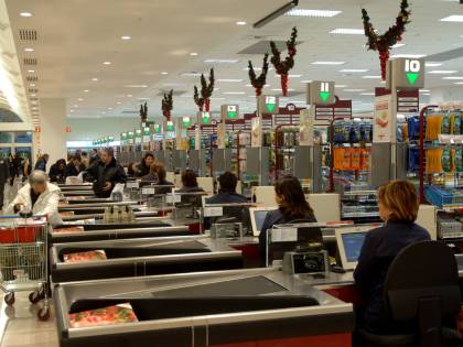 Coronavirus, morta una guardia giurata di un supermercato. Aveva 33 anni