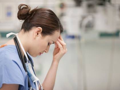 Niente affitto per l'infermiera. "Hanno paura di noi. Siano soli"