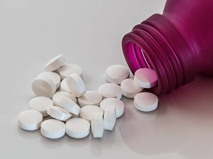 La corsa irrazionale alle cure fai-da-te. In Italia il boom dell'idrossiclorochina