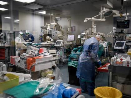 Alzano Lombardo, due indagati per mancata chiusura ospedale