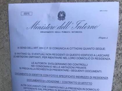 Avvisi-truffa a Napoli: “I non residenti lascino le abitazioni. Svolgeremo dei controlli”