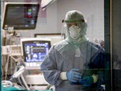 Coronavirus, raggiunto il picco. L'esperto: "Durerà fino a luglio"