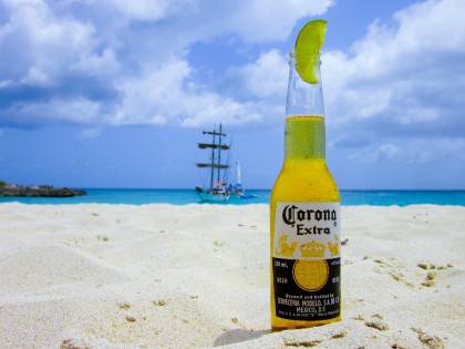 Birra Corona, sospesa la produzione a causa del coronavirus