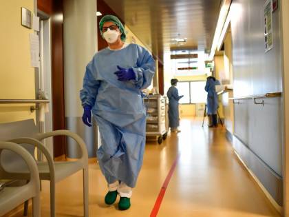 "Mia madre è guarita dal coronavirus a 104 anni"