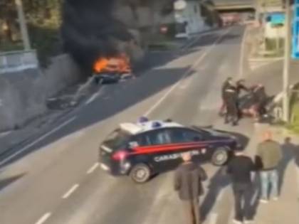 Salerno, indagati i carabinieri aggrediti dall'automobilista