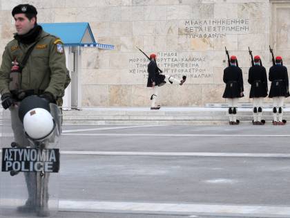 Quando la Grecia provò il Mes. Lo scenario da incubo per l'Italia