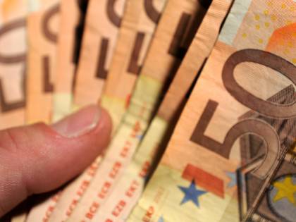 Fase 2, Codacons avverte: "Caro prezzi, rischio stangata"