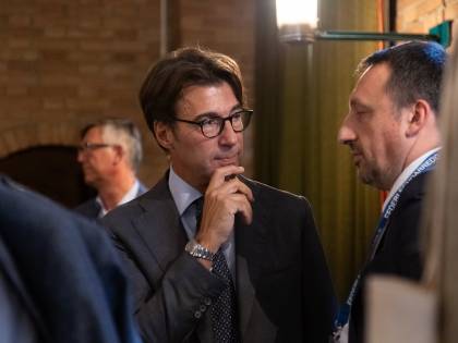 La denuncia di Assoluce: "Ci dissociamo da chi non rispetta le regole"