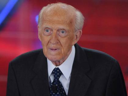 Dieci anni senza Vianello. La risata più elegante del '900