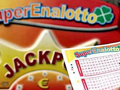 Chiusura del gioco legale, l'erario incasserà 3 miliardi in meno