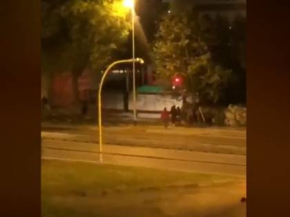 Firenze, stranieri si pestano in mezzo a strada: paura dei residenti