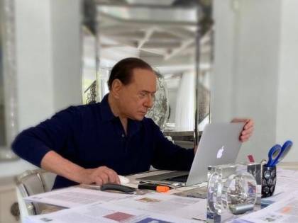 Coronavirus, Berlusconi. "Il governo non fa abbastanza. I recovery bond? Più efficaci"