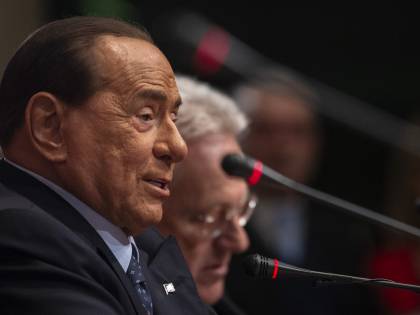 Berlusconi: "Il dl liquidità garantirà solo soldi per pagare le tasse"