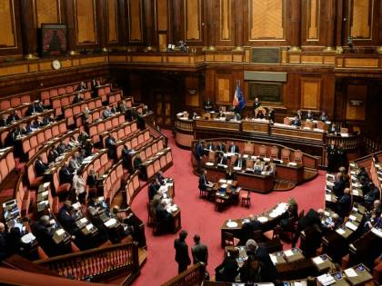 Taglio dei parlamentari, partiti spaccati sul referendum