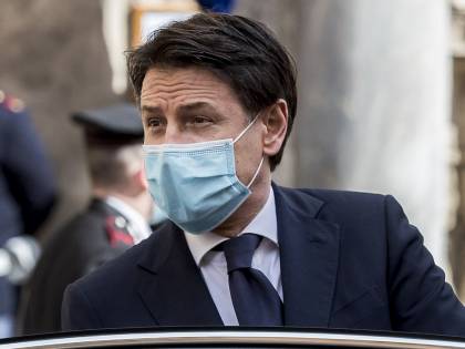 Why Italy's Bond Ratings May Determine Conte's Future