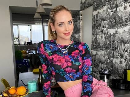 Gli italiani si ribellano all'aperitivo della Ferragni: "Questi non sono nostri alimenti"