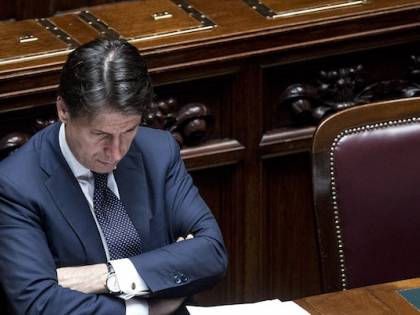 Sondaggi, Conte convince 2 italiani su 3 ma salgono Lega e Fdi