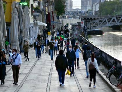 "Isolamento? 4 su 10 positivi" Cosa "nasconde" questo dato