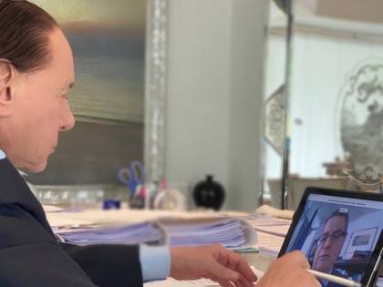 Berlusconi incalza l'Europa: misure per i Paesi più colpiti