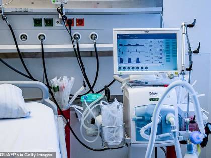 "Sono già gravi senza sintomi" Così il virus "entra" nei giovani