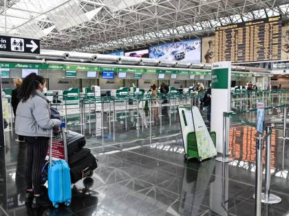 Vacanze più complicate: "Vietato il bagaglio a mano"