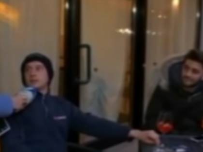 "Virus? A noi ci protegge l'alcol". Parla il ragazzo del focolaio di Vo'